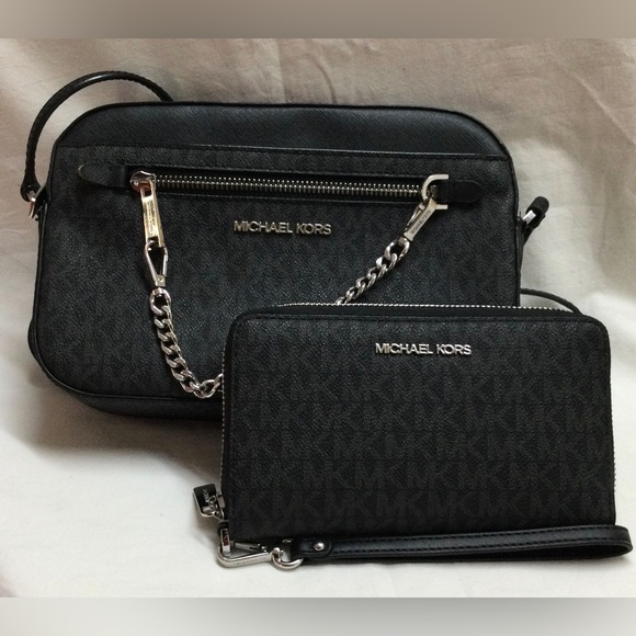 Michael  Kors Purse and Wallet. Black - Picture 1 of 16